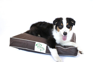 WATERPROOF DESIGNER DOG BED - BROWN - Pet Pouch