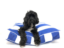 THE HAMPTONS DESIGNER DOG BED - BLUE - Pet Pouch