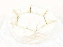 SNUGGLE HEXABED - CREAM CORDUROY - Pet Pouch