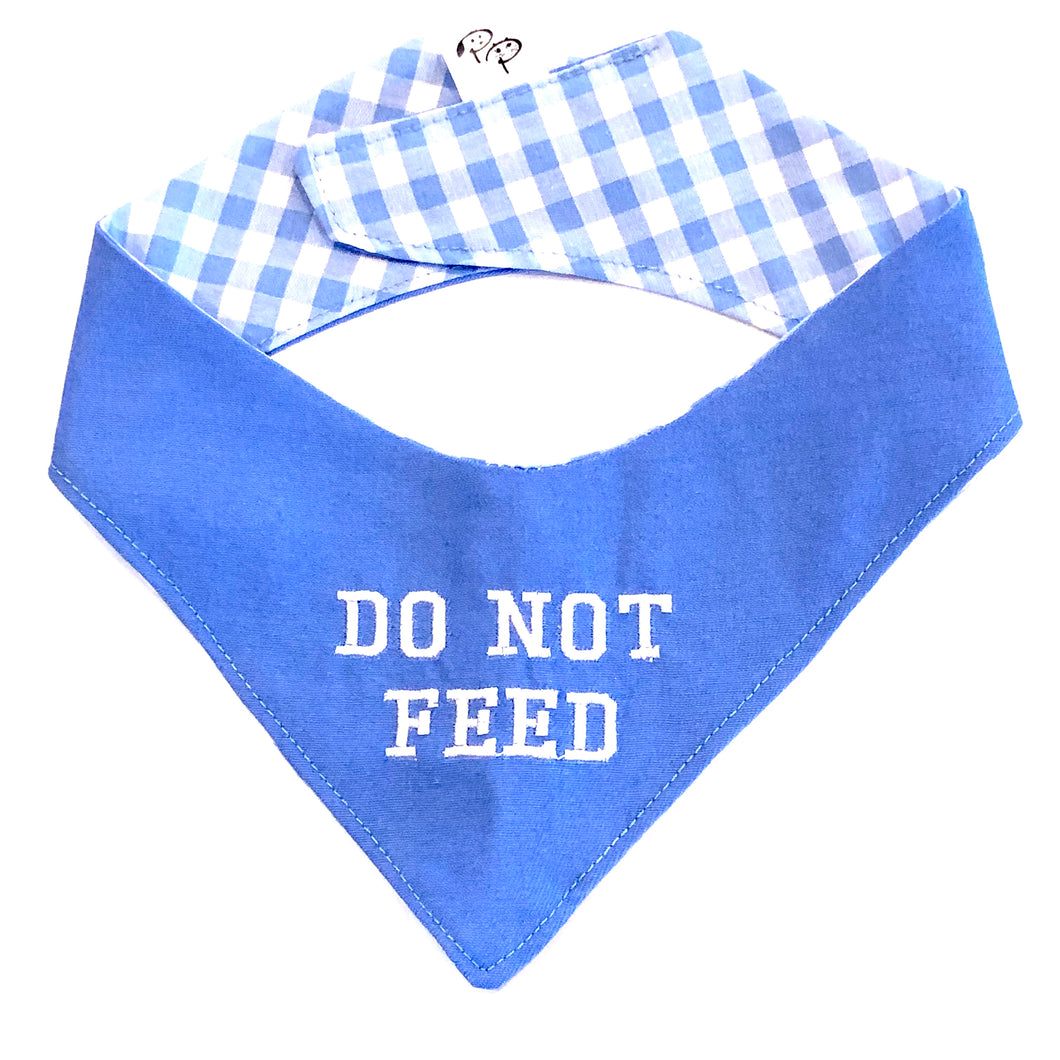 DO NOT FEED BLUE - DOG BANDANA - Pet Pouch