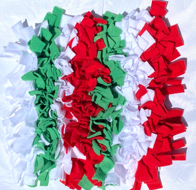 SNUFFLE MAT -  INTERACTIVE DOG TOY (CANDY CANE)